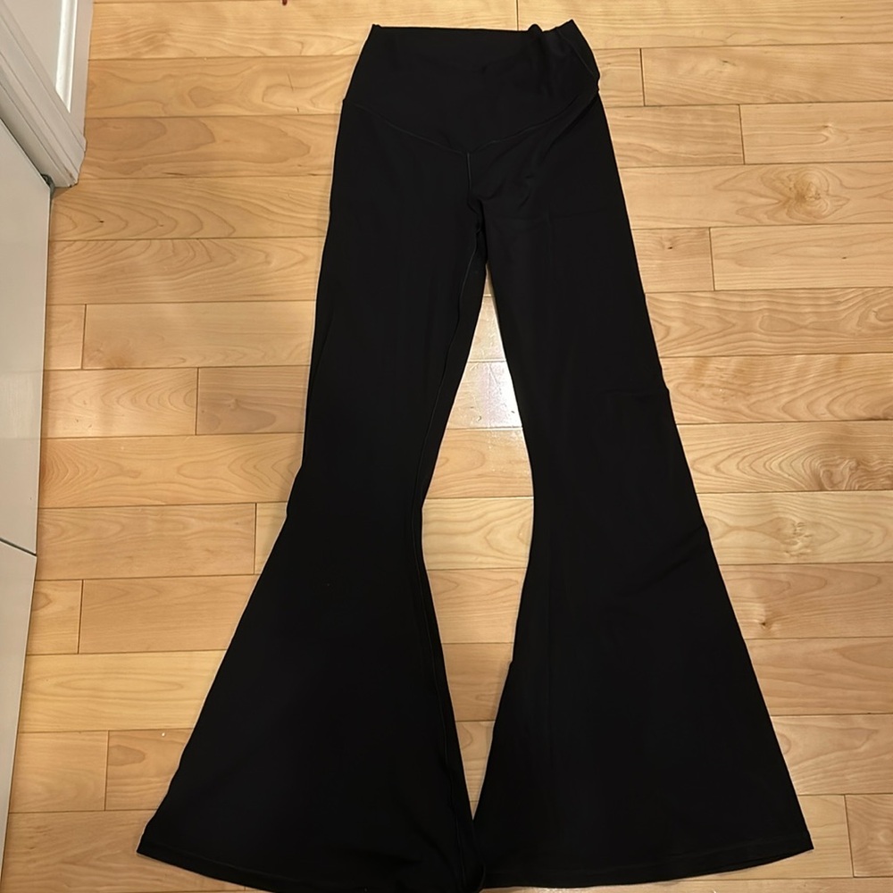 Offline by aerie real me super flare hi rise  cross over waist